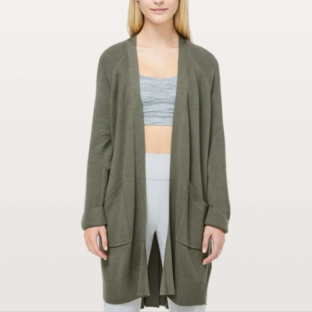Lululemon Still At Ease Wrap Sage Green Size 10